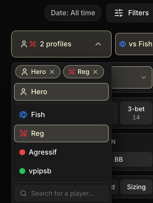 Première ligne de la sidebar de l'onglet Postflop, menu de gauche ouvert : il affiche « 2 profils » avec les puces Hero et Reg sélectionnées, puis la liste Hero, Fish, Reg, les tags personnalisés (Agressif, vpipsb) et une recherche de joueur. À droite, le sélecteur du profil adverse indique « vs Fish ».